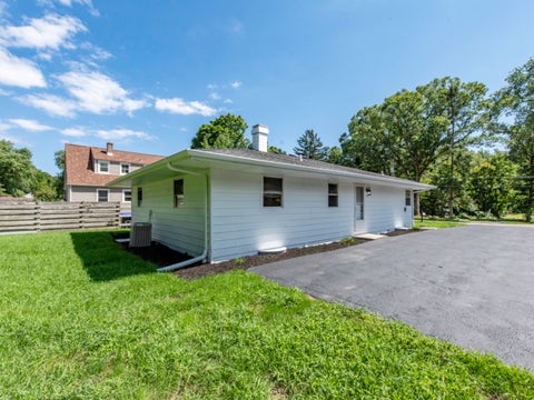 Tiny photo for 10350 W California Avenue, Beach Park, IL 60099 (MLS # 12735526)