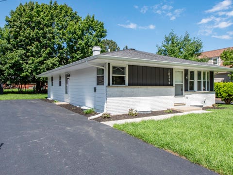 Tiny photo for 10350 W California Avenue, Beach Park, IL 60099 (MLS # 12735526)