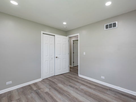 Tiny photo for 10350 W California Avenue, Beach Park, IL 60099 (MLS # 12735526)