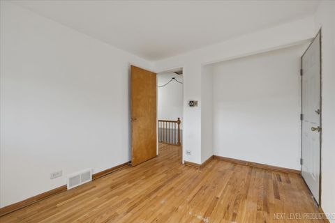 Tiny photo for 7935 S Blackstone Avenue, Chicago, IL 60619 (MLS # 12578613)