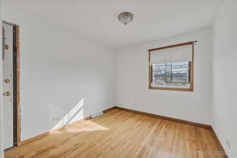 Tiny photo for 7935 S Blackstone Avenue, Chicago, IL 60619 (MLS # 12578613)