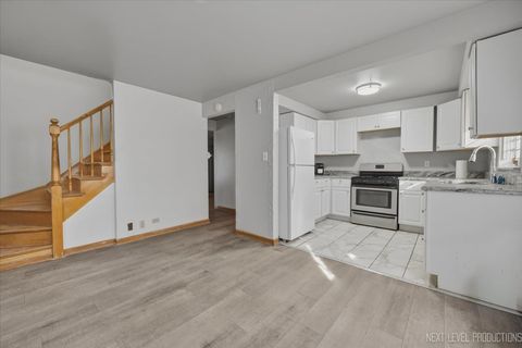 Tiny photo for 7935 S Blackstone Avenue, Chicago, IL 60619 (MLS # 12578613)