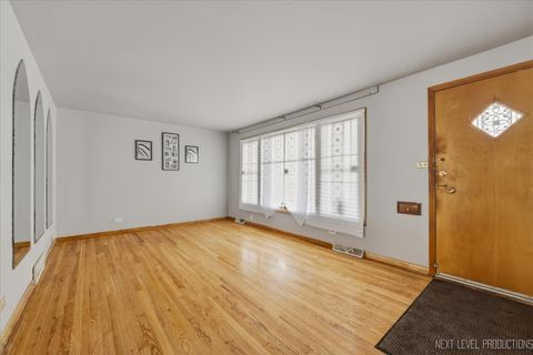 Tiny photo for 7935 S Blackstone Avenue, Chicago, IL 60619 (MLS # 12578613)