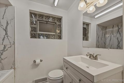 Tiny photo for 7935 S Blackstone Avenue, Chicago, IL 60619 (MLS # 12578613)