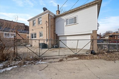 Tiny photo for 7935 S Blackstone Avenue, Chicago, IL 60619 (MLS # 12578613)