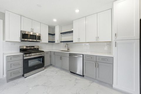 Tiny photo for 21618 Gailine Avenue, Sauk Village, IL 60411 (MLS # 12613298)