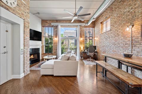 Tiny photo for 2117 W Belmont Avenue #2, Chicago, IL 60618 (MLS # 12720118)