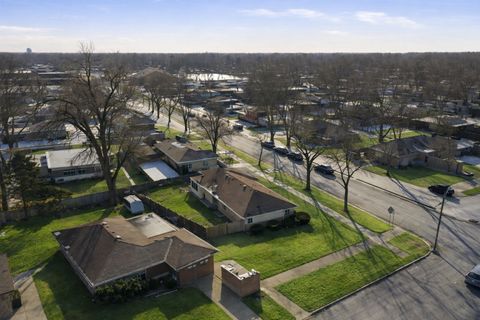 Tiny photo for 251 Westwood Drive, Park Forest, IL 60466 (MLS # 12547789)