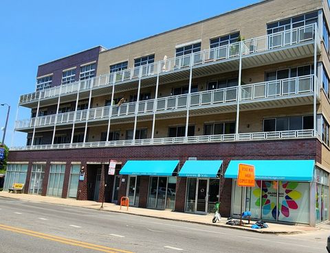 2157 N Damen Avenue 2C Chicago IL 60647