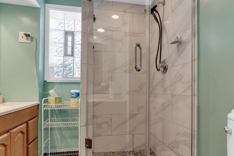 Tiny photo for 7246 N Meade Avenue, Chicago, IL 60646 (MLS # 12507255)