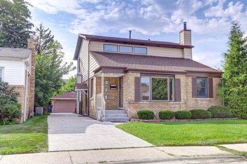 Tiny photo for 7246 N Meade Avenue, Chicago, IL 60646 (MLS # 12507255)
