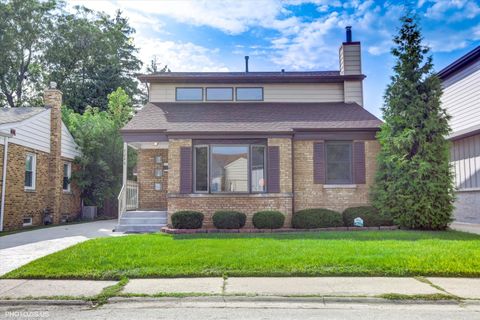 Photo of 7246 N Meade Avenue, Chicago, IL 60646 (MLS # 12507255) Photo of 7246 N Meade Avenue, Chicago, IL 60646 (MLS # 12507255)