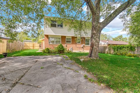 Tiny photo for 815 Blackhawk Drive, University Park, IL 60484 (MLS # 12479542)