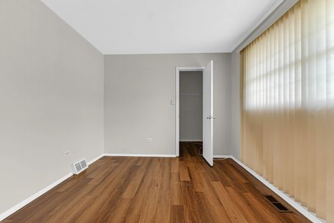 Tiny photo for 815 Blackhawk Drive, University Park, IL 60484 (MLS # 12479542)