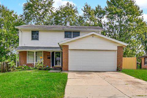 815 Blackhawk Drive University Park IL 60484