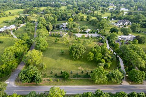 LOT 2, 404 Caesar Drive Barrington Hills IL 60010