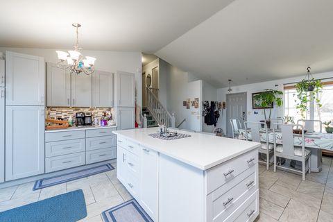 Tiny photo for 1230 Pheasant Run, Zion, IL 60099 (MLS # 12622844)