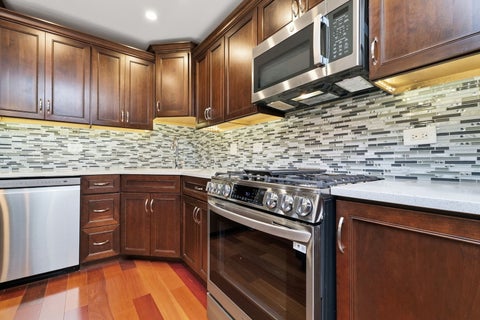 Tiny photo for 10313 S Cook Avenue, Oak Lawn, IL 60453 (MLS # 12750164)