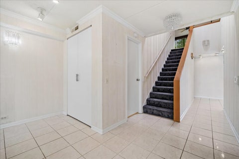 Tiny photo for 137 Avon Road, Northbrook, IL 60062 (MLS # 12739591)