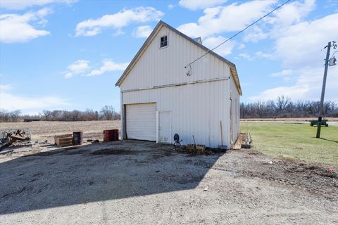 Tiny photo for 422 E 600 North Road, Buckley, IL 60918 (MLS # 12566891)