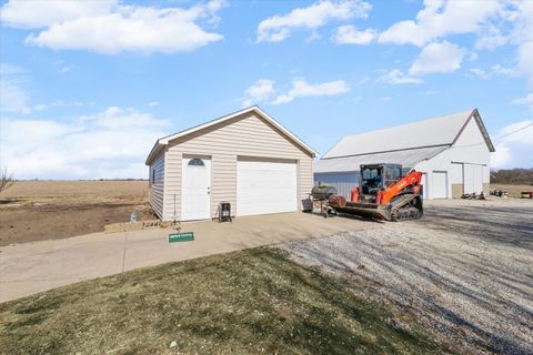 Tiny photo for 422 E 600 North Road, Buckley, IL 60918 (MLS # 12566891)