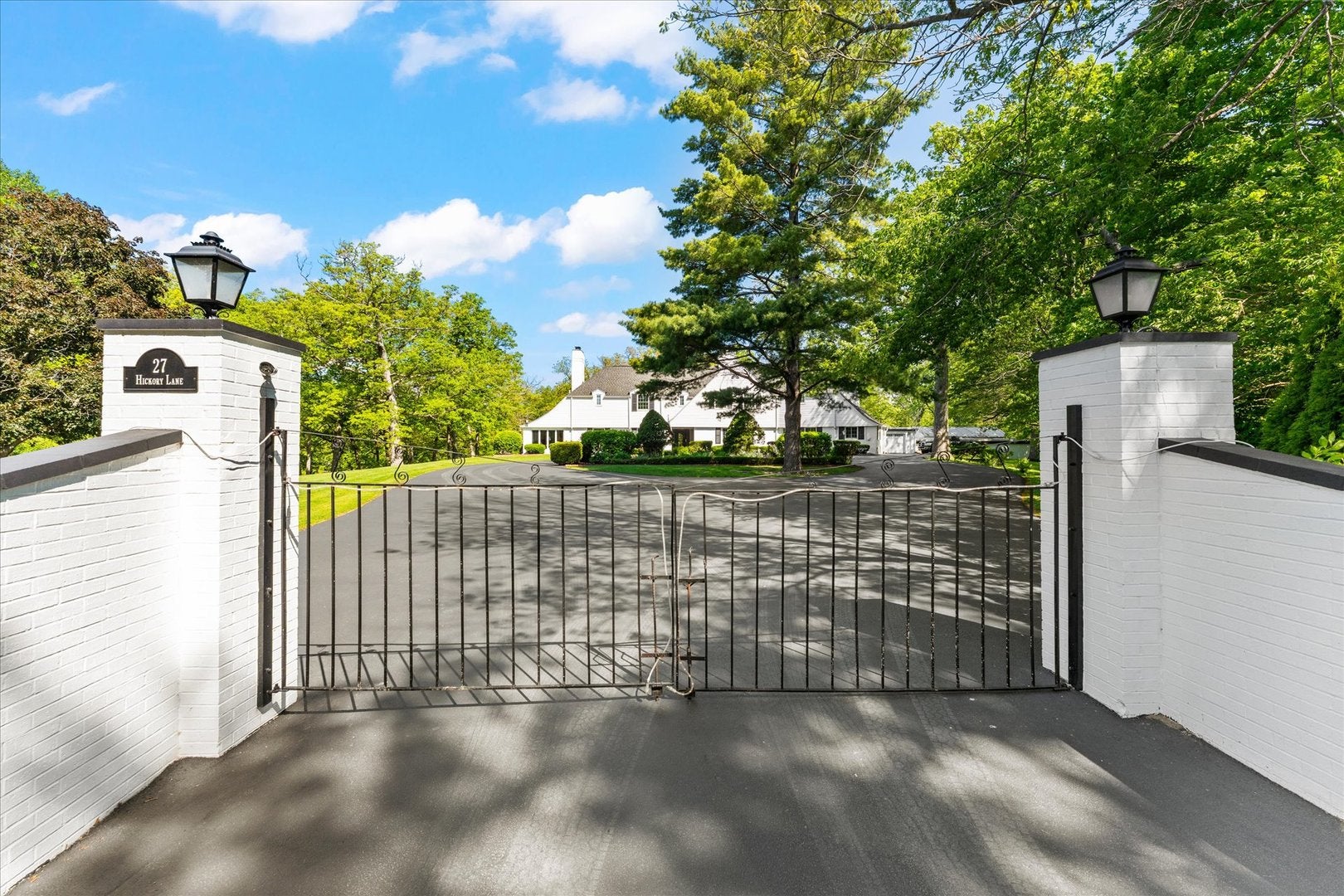 27 Hickory Lane