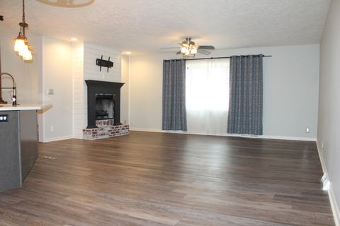 Tiny photo for 224 Pin Oak Drive, Geneseo, IL 61254 (MLS # 12574778)