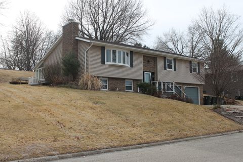 Tiny photo for 224 Pin Oak Drive, Geneseo, IL 61254 (MLS # 12574778)