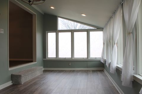 Tiny photo for 224 Pin Oak Drive, Geneseo, IL 61254 (MLS # 12574778)