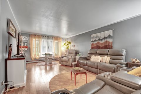 Tiny photo for 4119 W 98th Street #A, Oak Lawn, IL 60453 (MLS # 12520445)