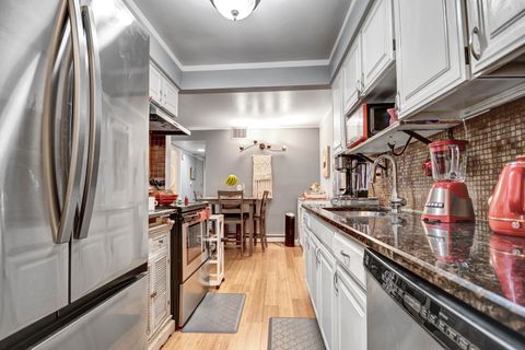 Tiny photo for 4119 W 98th Street #A, Oak Lawn, IL 60453 (MLS # 12520445)