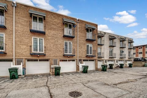 Tiny photo for 4119 W 98th Street #A, Oak Lawn, IL 60453 (MLS # 12520445)