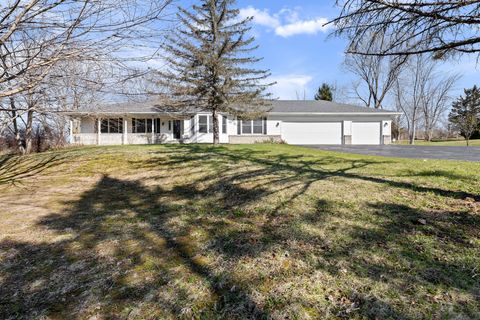 Photo of 6859 Fitzgerald Road, Rockford, IL 61102 (MLS # 12615667)