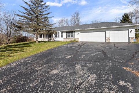 Tiny photo for 6859 Fitzgerald Road, Rockford, IL 61102 (MLS # 12615667)