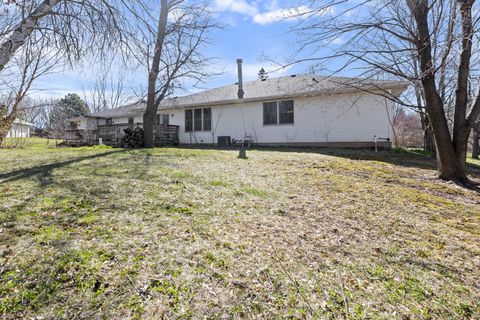 Tiny photo for 6859 Fitzgerald Road, Rockford, IL 61102 (MLS # 12615667)