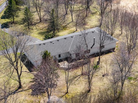 Tiny photo for 6859 Fitzgerald Road, Rockford, IL 61102 (MLS # 12615667)