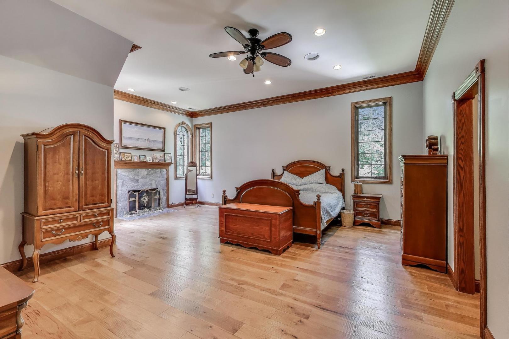 273 Bridlewood Lane