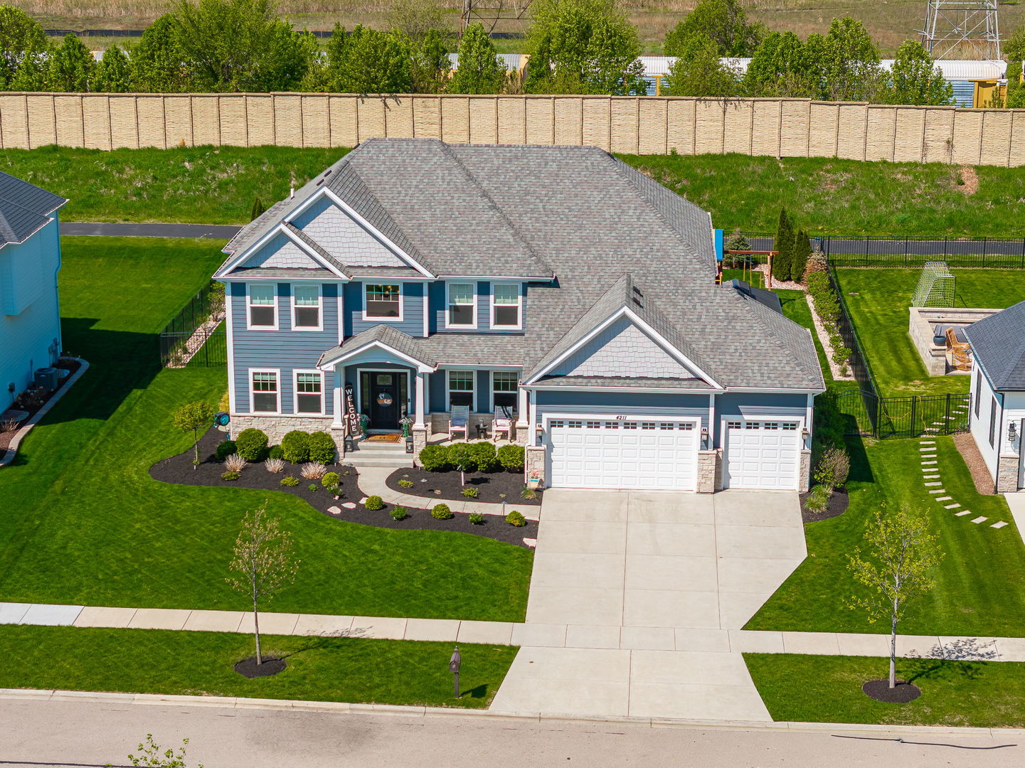 4211 Chinaberry Lane