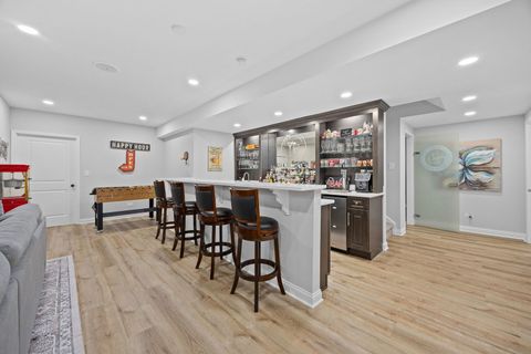 Tiny photo for 4211 Chinaberry Lane, Naperville, IL 60564 (MLS # 12622242)