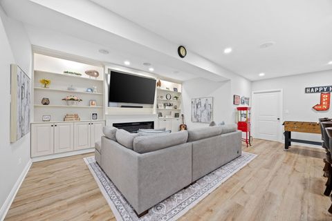 Tiny photo for 4211 Chinaberry Lane, Naperville, IL 60564 (MLS # 12622242)