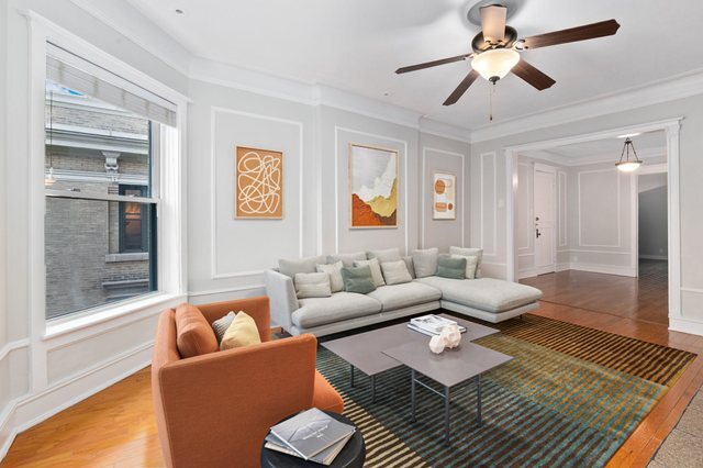 533 W Melrose Street 3F