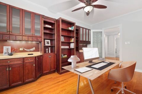 Tiny photo for 533 W Melrose Street #3F, Chicago, IL 60657 (MLS # 12628321)