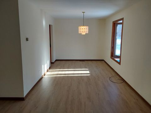 Tiny photo for 831 Violet Lane, Matteson, IL 60443 (MLS # 12509493)