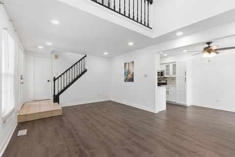 Tiny photo for 8534 Westberry Lane, Tinley Park, IL 60487 (MLS # 12597610)