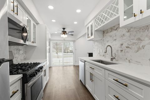 Tiny photo for 8534 Westberry Lane, Tinley Park, IL 60487 (MLS # 12597610)