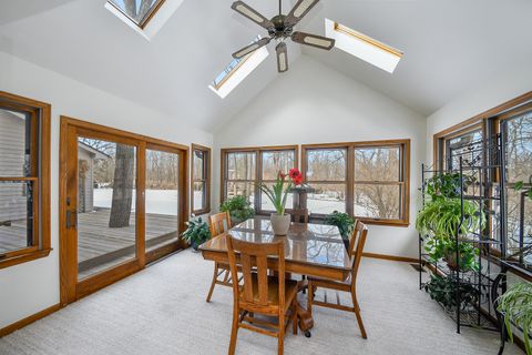 Tiny photo for 38 Walnut Creek Lane, Oswego, IL 60543 (MLS # 12547970)