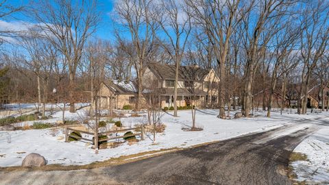 Tiny photo for 38 Walnut Creek Lane, Oswego, IL 60543 (MLS # 12547970)