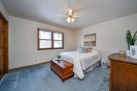 Tiny photo for 38 Walnut Creek Lane, Oswego, IL 60543 (MLS # 12547970)