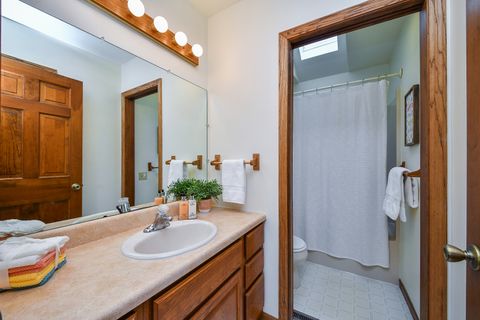 Tiny photo for 38 Walnut Creek Lane, Oswego, IL 60543 (MLS # 12547970)