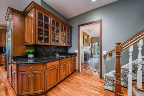 Tiny photo for 1602 Hunters Glen Court, Wheaton, IL 60189 (MLS # 12485729)